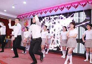 _(chng)裬˻˵L(fng)չF(xin)˻˵