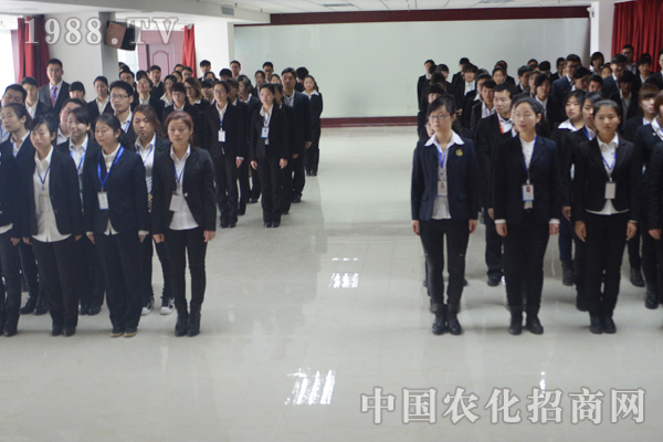 未來的路還很長 我們相約火爆網(wǎng)一起走